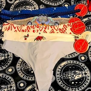 5 splendies thongs